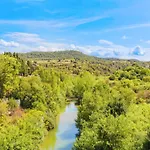 Сasa de vacaciones In St Denis With Pool & Pyrenees View *