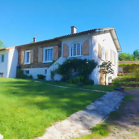 Сasa de vacaciones In St Denis With Pool & Pyrenees View Saint-Denis (Aude)