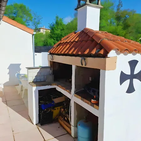 Vakantiehuis In St Denis With Pool & Pyrenees View Saint-Denis (Aude)